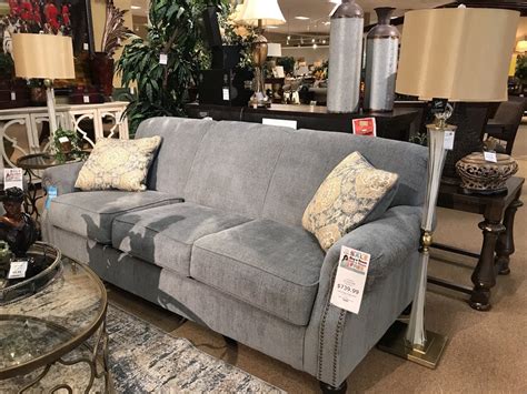 furniture stores frederick md.